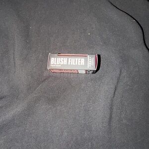 Huda Beauty Blush Filter Liquid Blush in Coco Loco